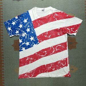 Vintage 90s all over print graphic t shirt American flag USA single stitch XL